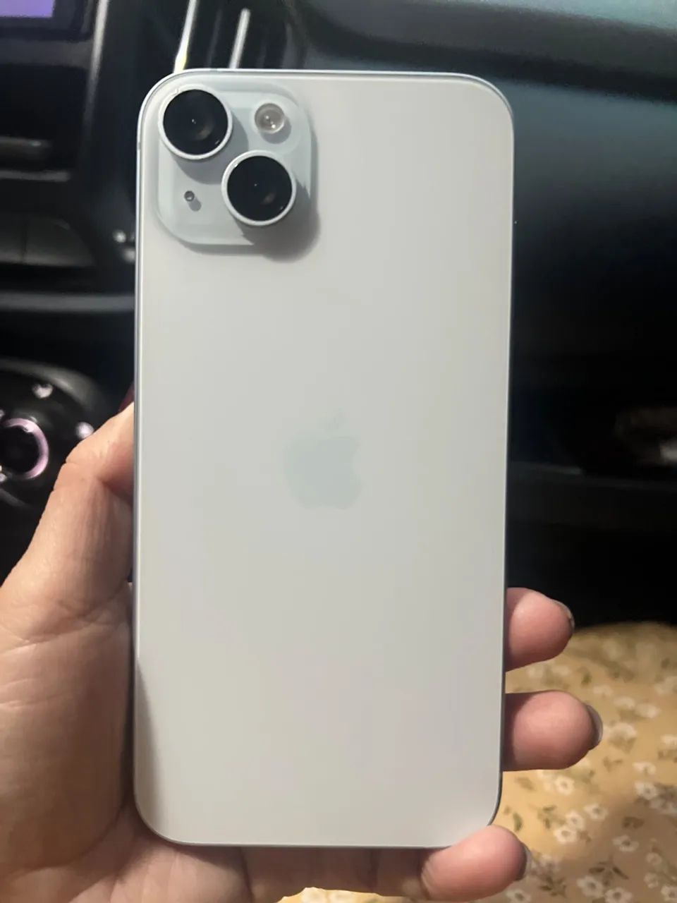 Vendo iPhone 15 Plus impecável  - Foto 4