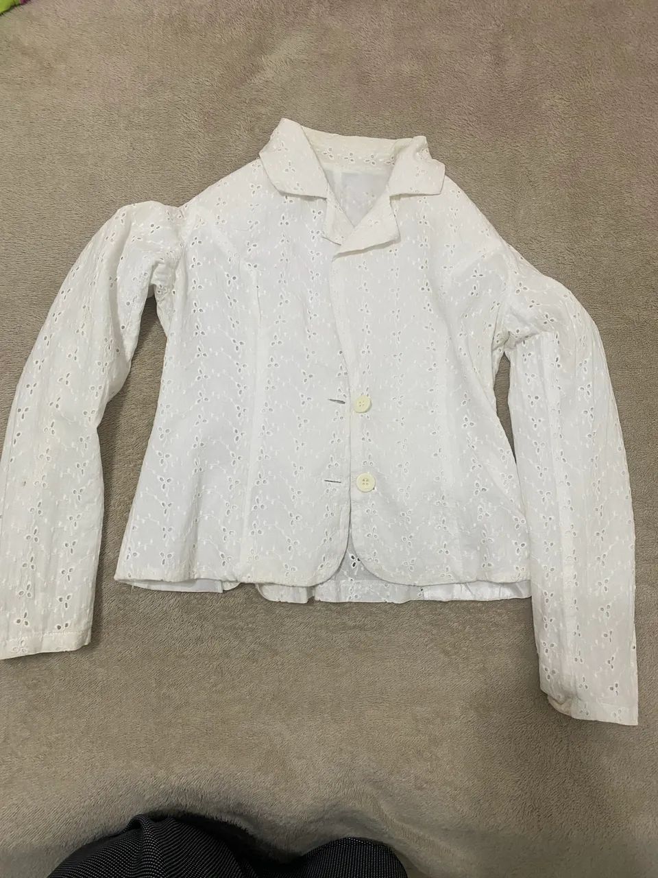 Casaquinho branco TAM P 