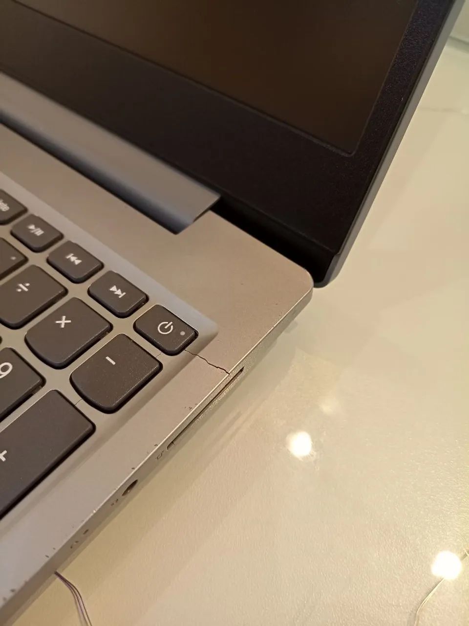 Notebook para trabalho e estudo roda alguns jogos  - Foto 3