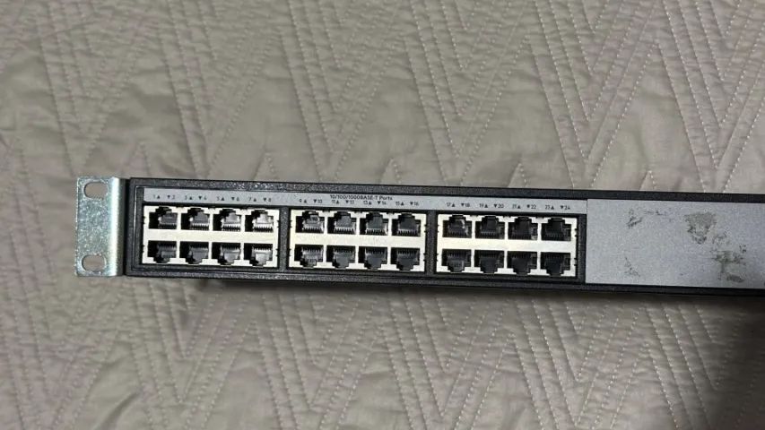 Switch Hp Officeconnect 1420 24 Portas Jg708b - Foto 3