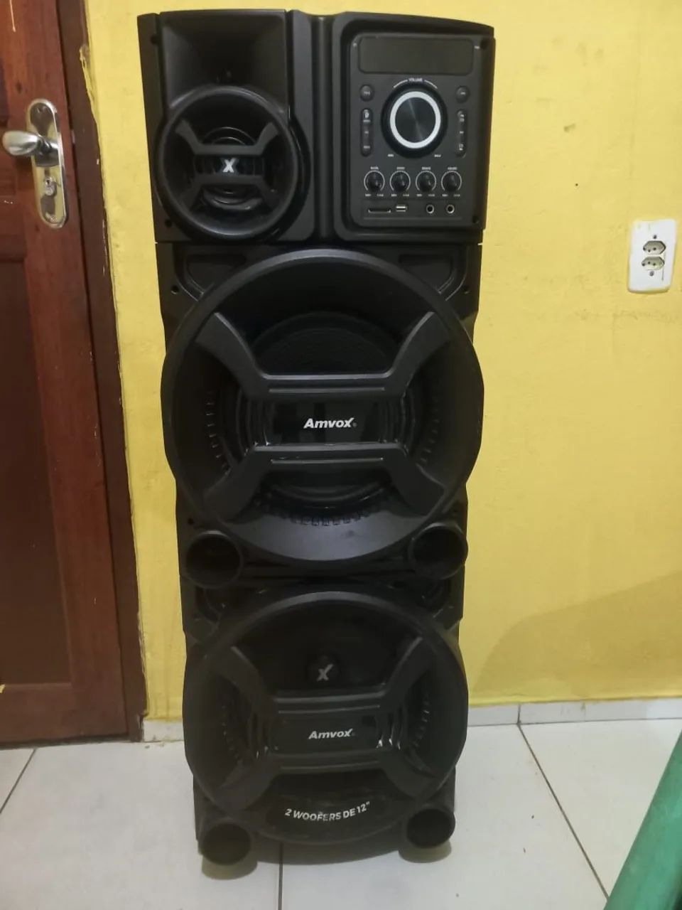 Caixa de som Nova