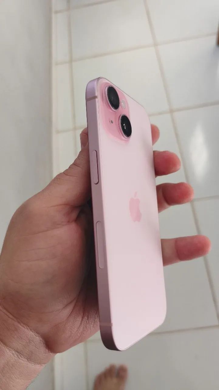 iPhone 15  - Foto 2