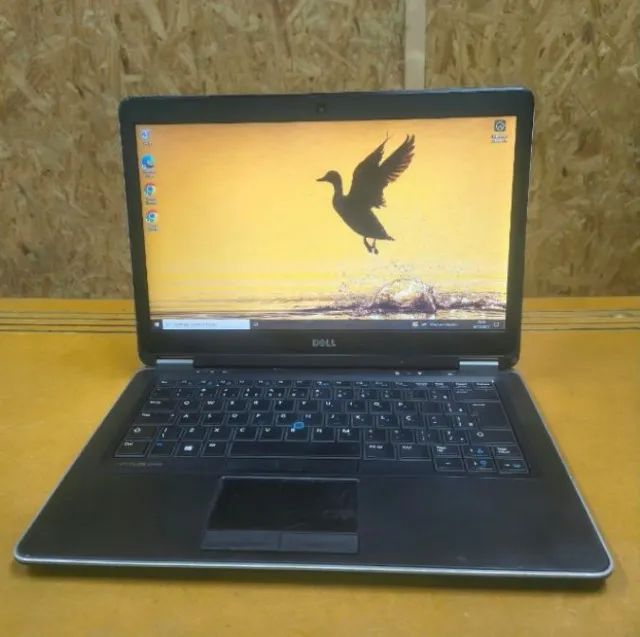 Notebook DELL- COM GARANTIA