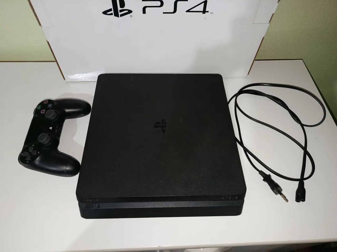 PS4 SLIM