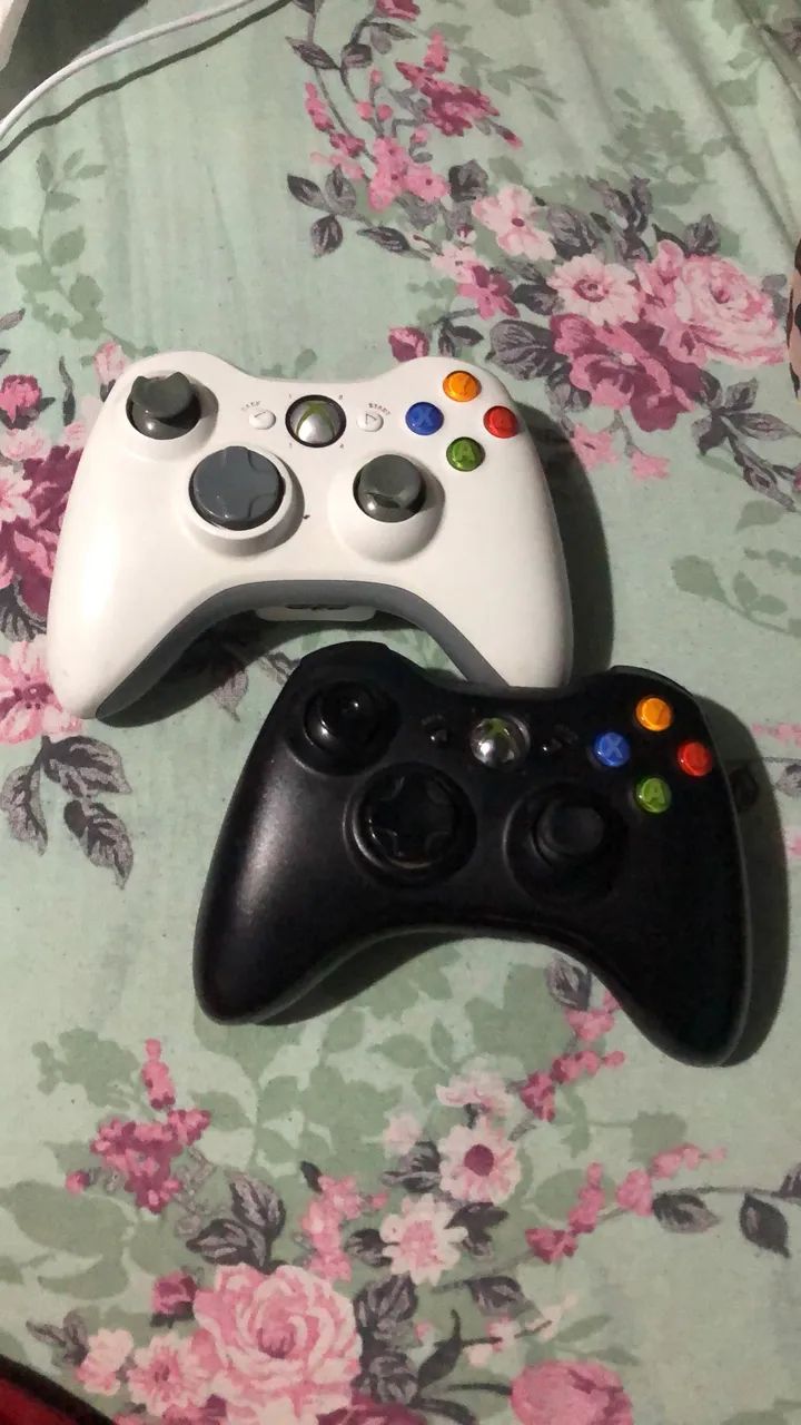 Vendo Xbox 360 desbloqueado RGH com HD com 70 jogos 