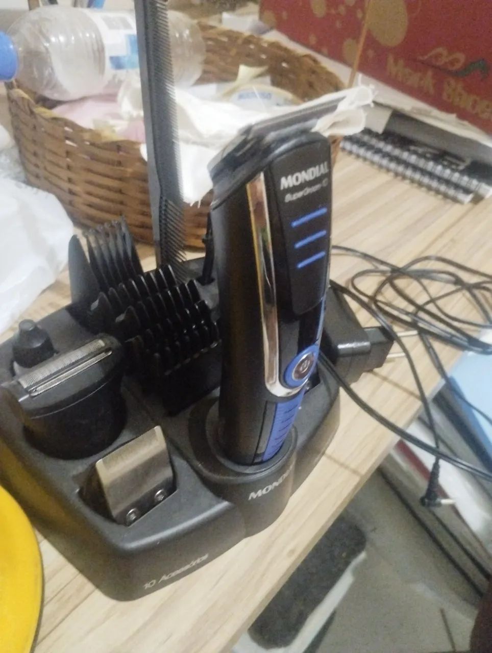 Barbeador, maquininha de barbear completa 