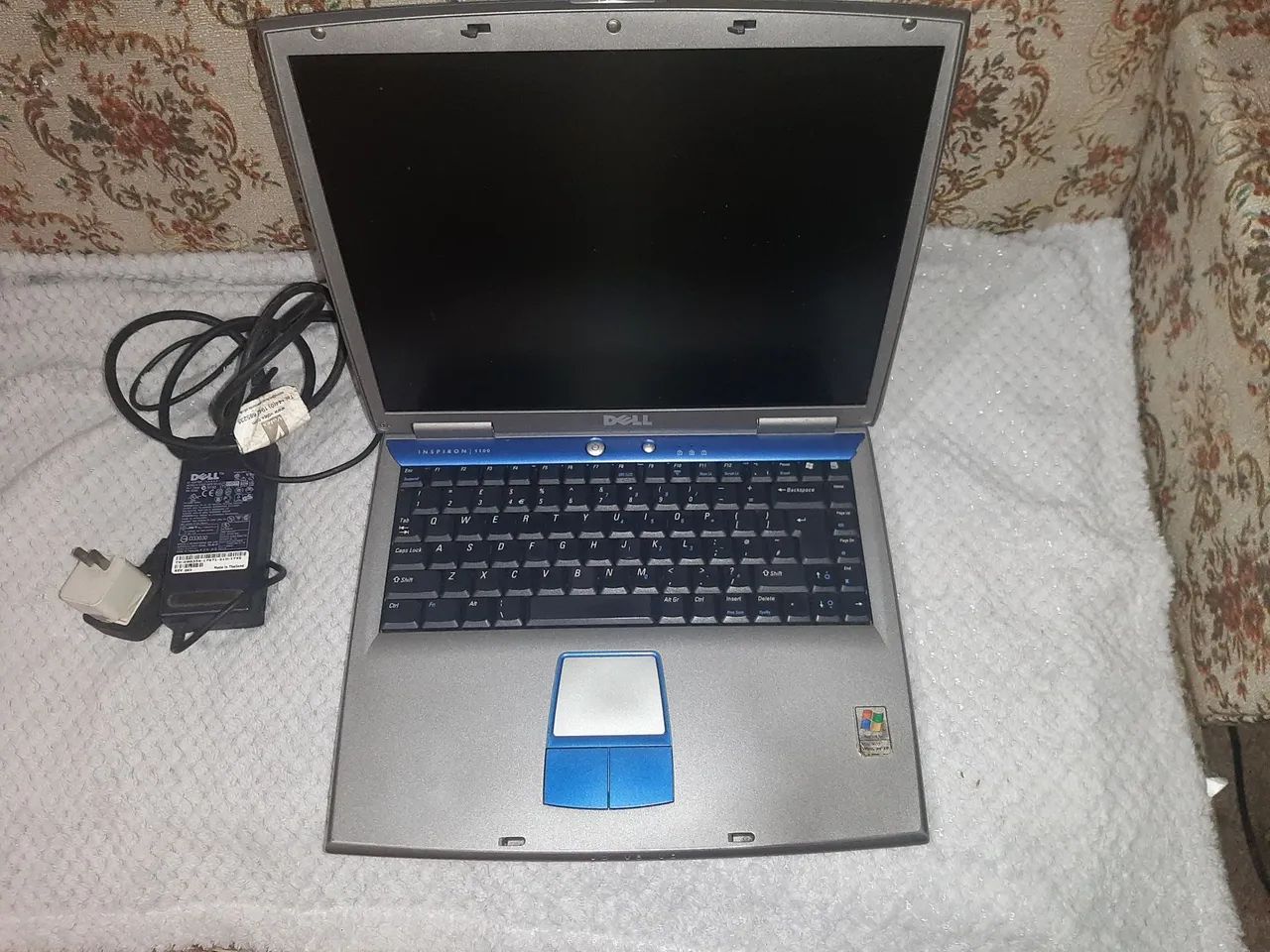 Laptop marca DELL 