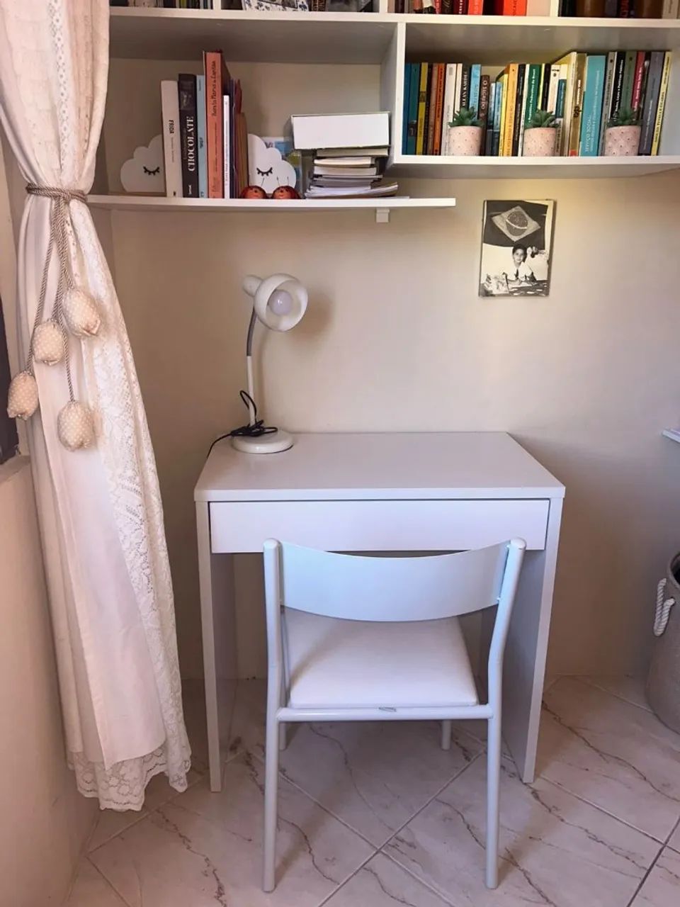 Escrivaninha e Cadeira  - Foto 3