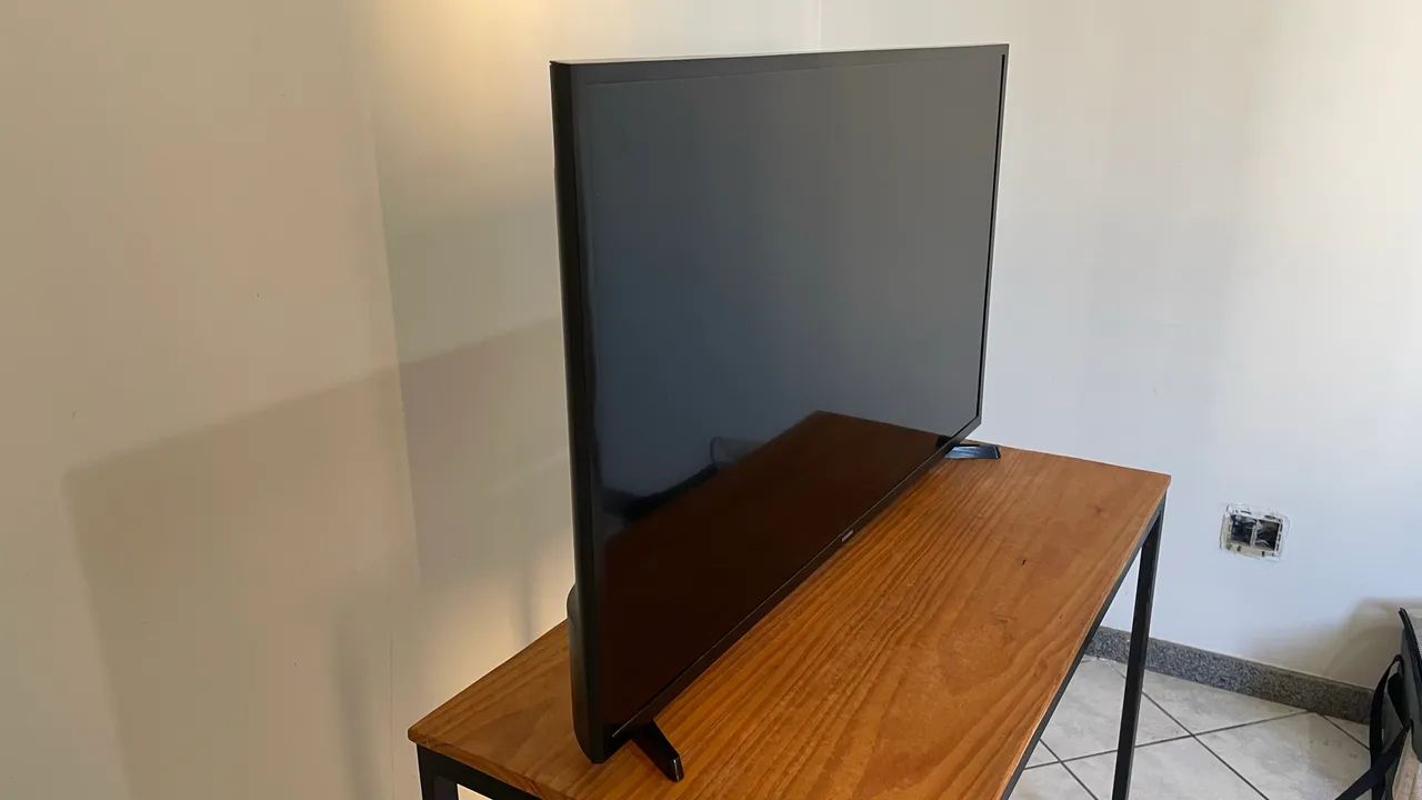 Smart TV Samsung 43" Full HD -  Testo na Hora