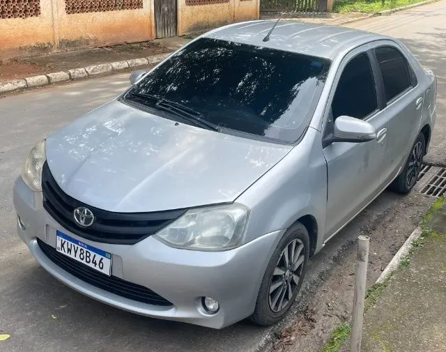 Toyota Etios ETIOS PLATINUM Sed. 1.5 Flex 16V 4p Mec. 2016