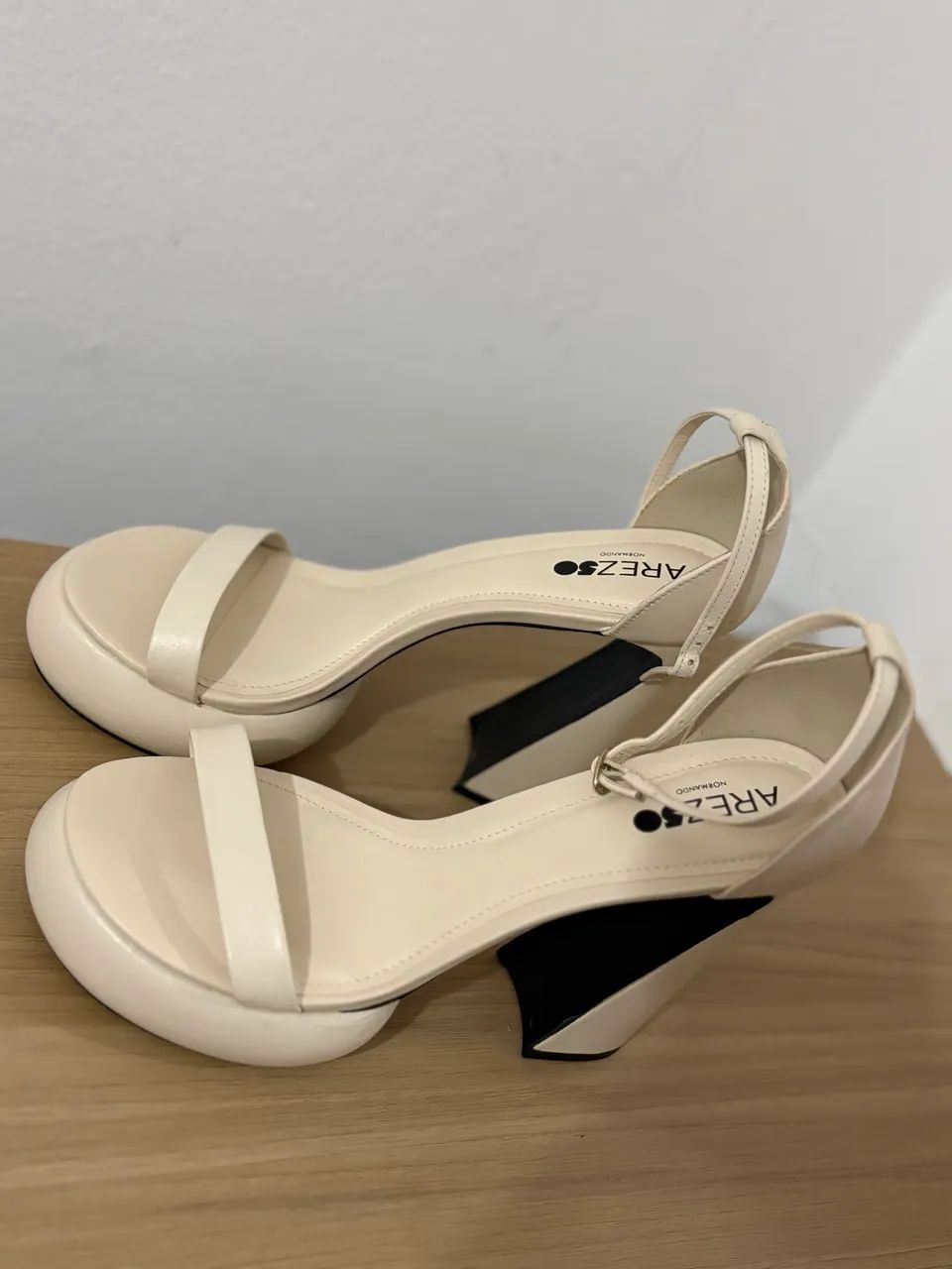 Sandália Arezzo - Foto 5