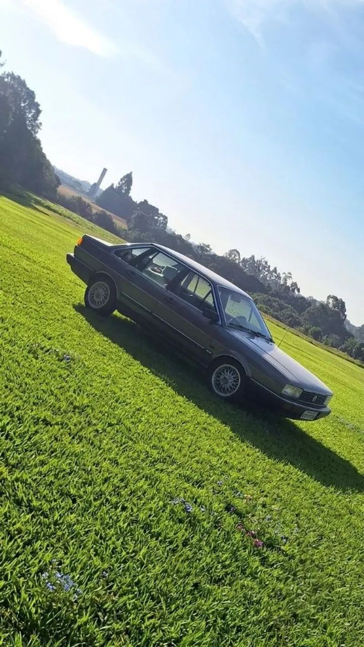 Volkswagen Santana Glsi / GLS 1.8/ 2.0 (álcool) 1989