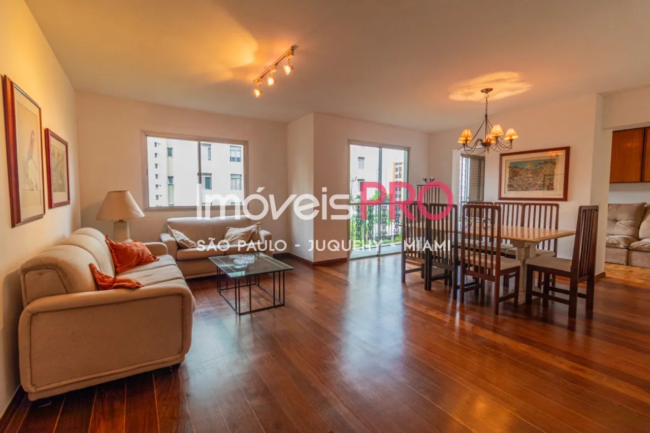 Apartamento com 172m² no Campo Belo.