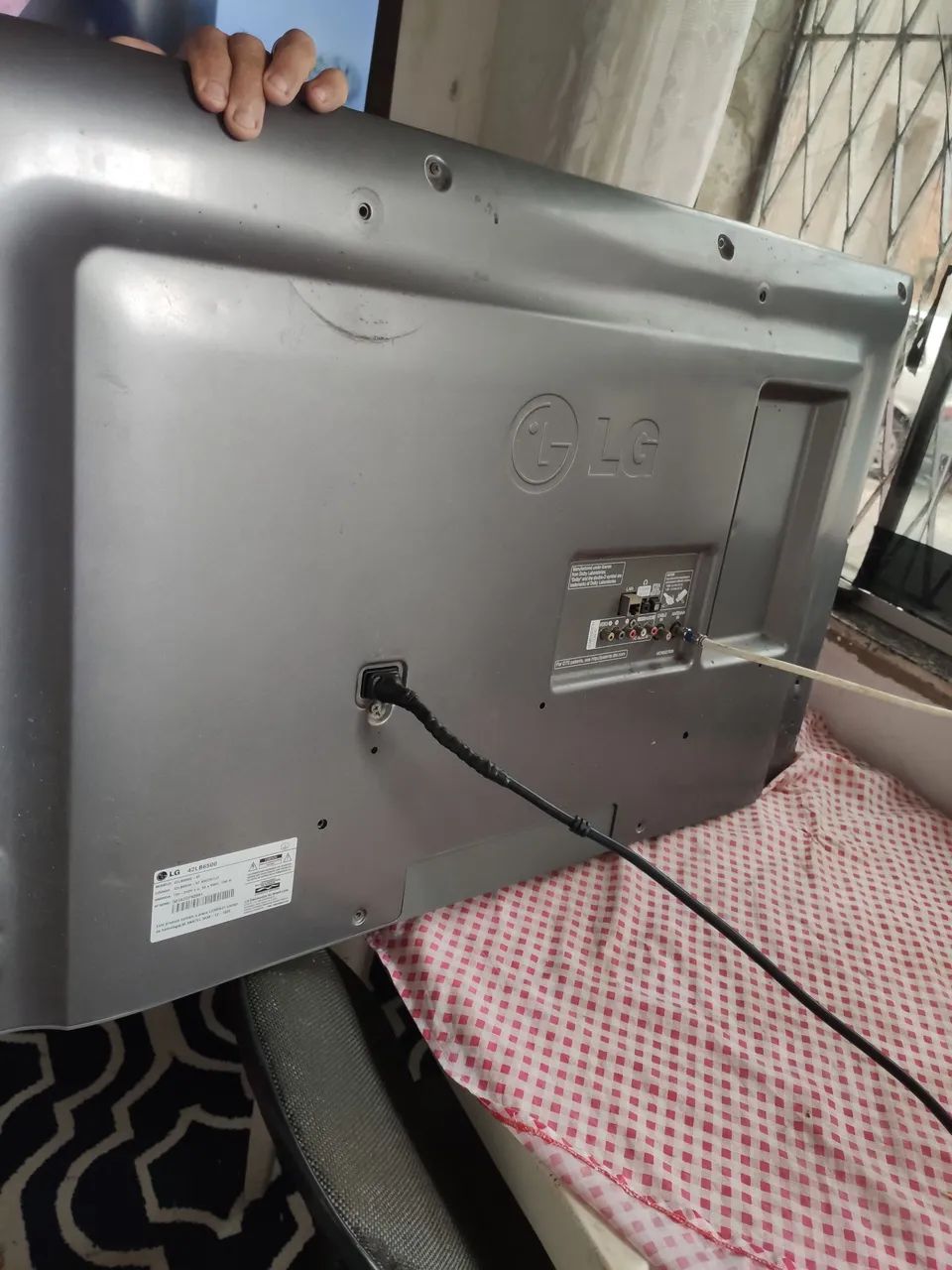 Tv LG 40" para peças ou arrumar  - Foto 3