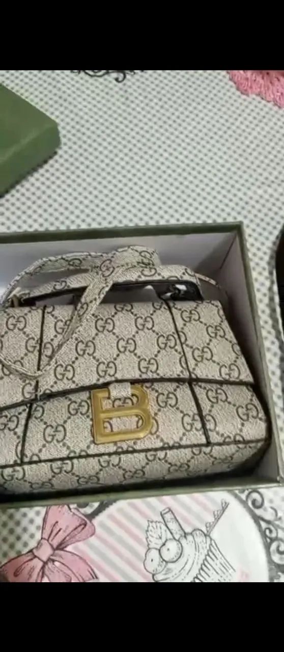 Bolsa primeira linha Gucci com caixa  - Foto 2