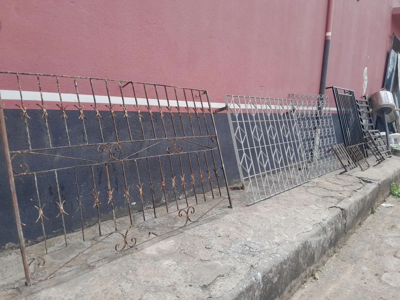 Portão e grades  - Foto 2
