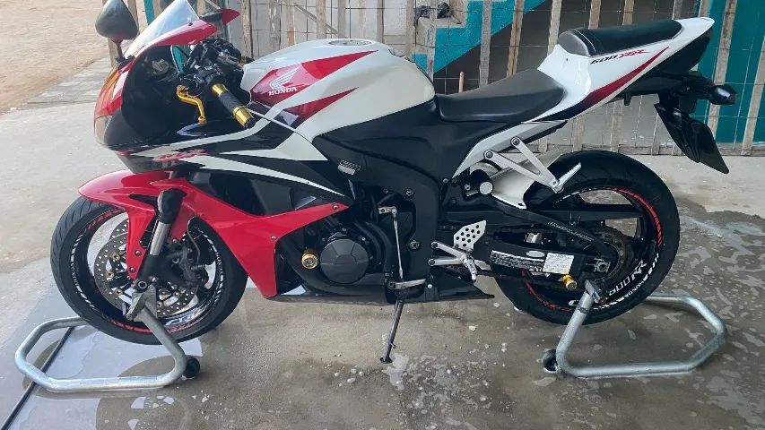 Vende-se moto cbr600rr extra  - Foto 4