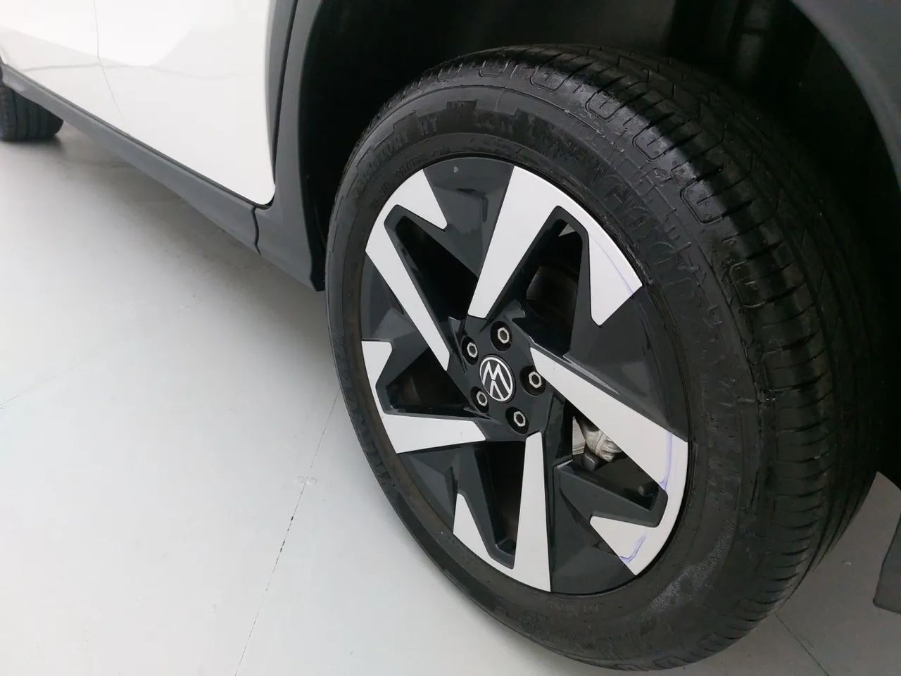 Volkswagen Tera High 1.0 170 TSI Flex 12V 5p Aut, foto 12 de 18