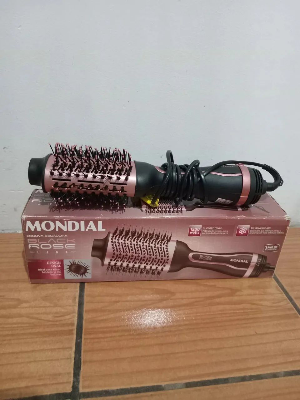 Escova alisadora e secadora  - Foto 2