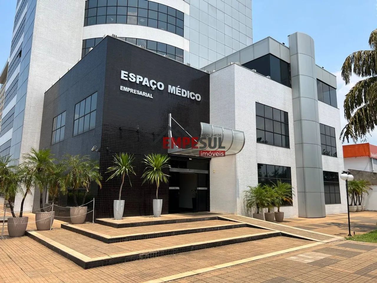 Sala comercial para locação no Espaço Médico Empresarial, Palmas