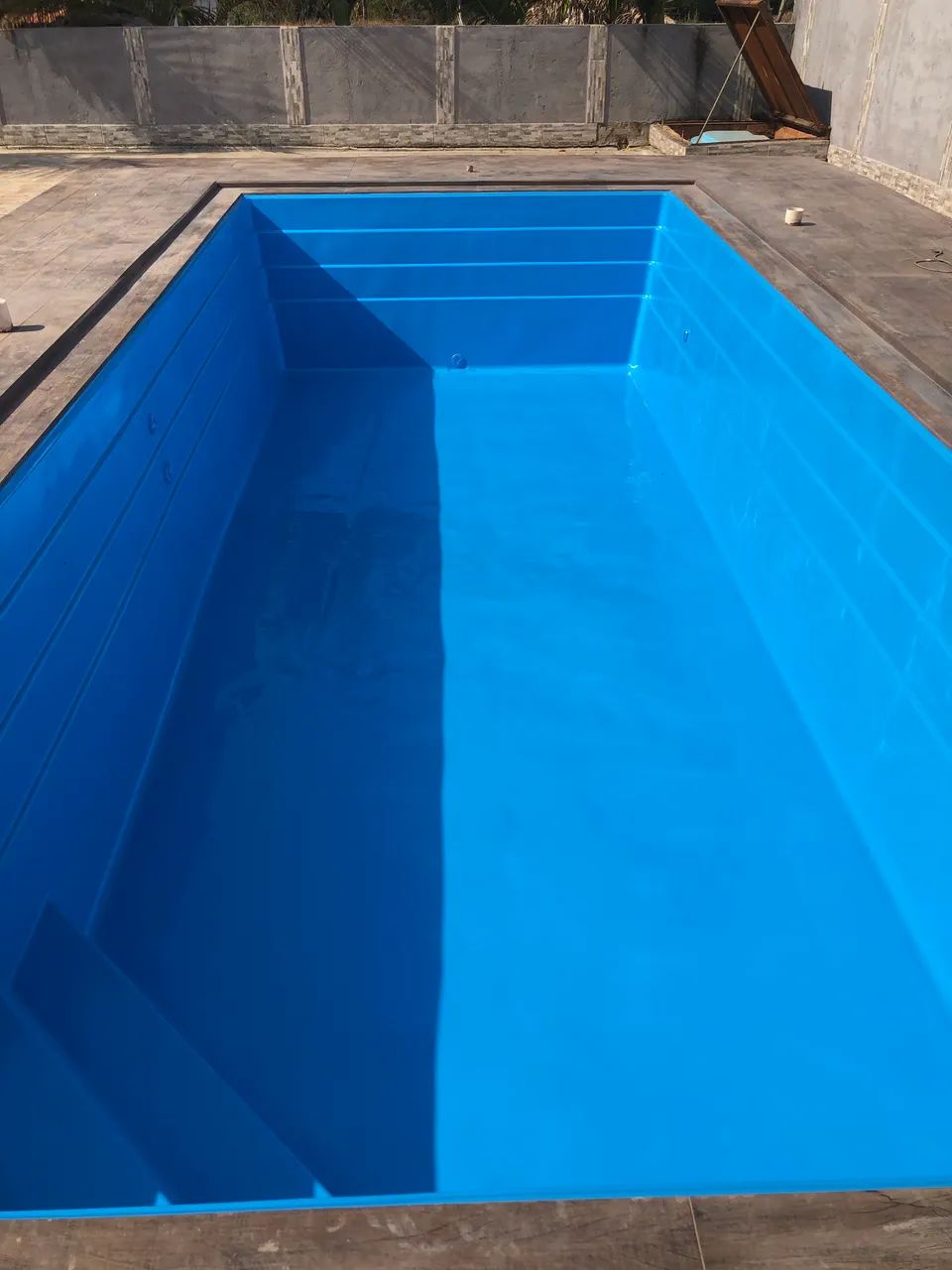 Reforma e pintura piscinas de fibra  - Foto 3