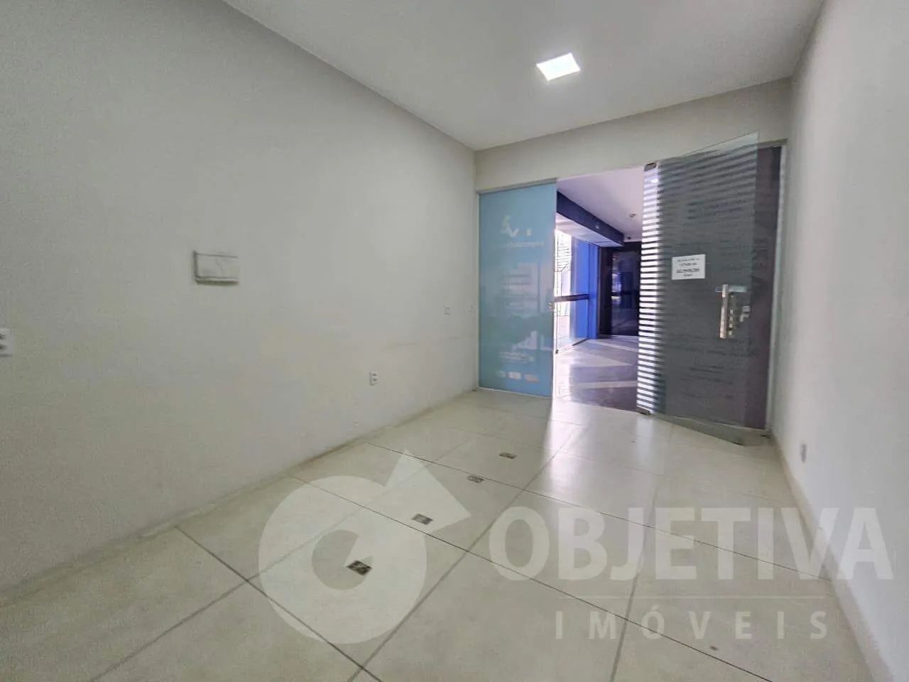 Sala para aluguel, 1 vaga, SARAIVA - UBERLANDIA/MG - Foto 4