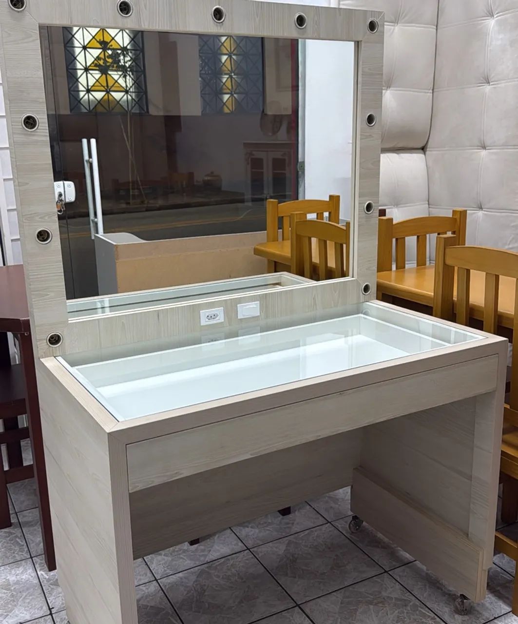 Penteadeira Camarim 