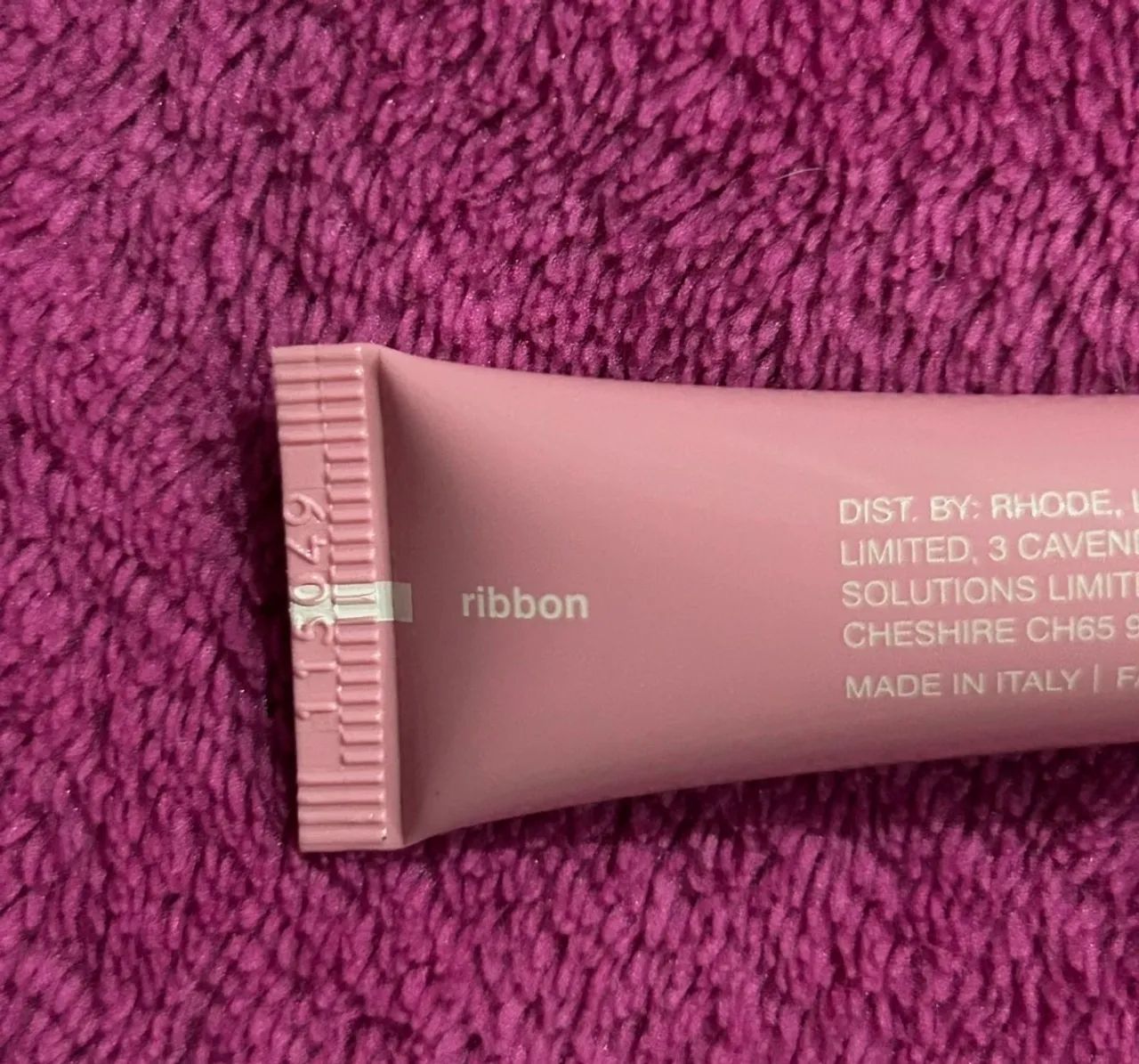 Lip tint rhode cor ribbon novo nunca usado - Foto 3
