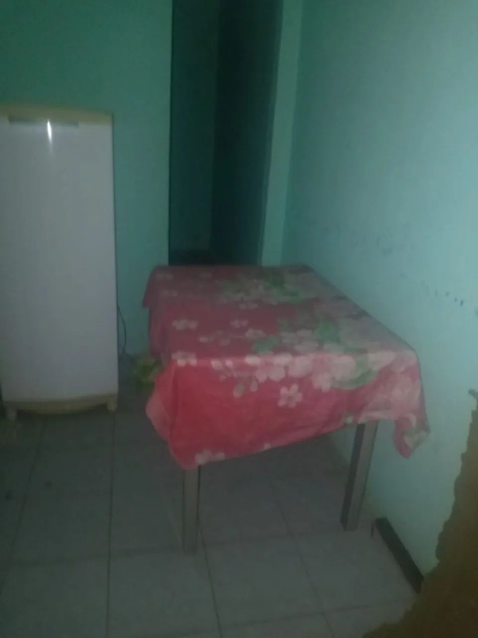 Vendo uma mesa de jantar  - Foto 2