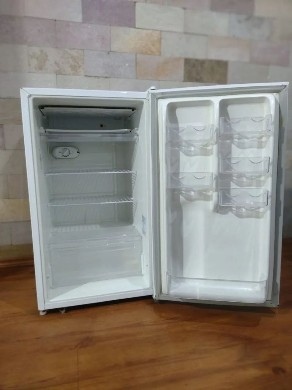 Frigobar Electrolux 120L - Foto 2
