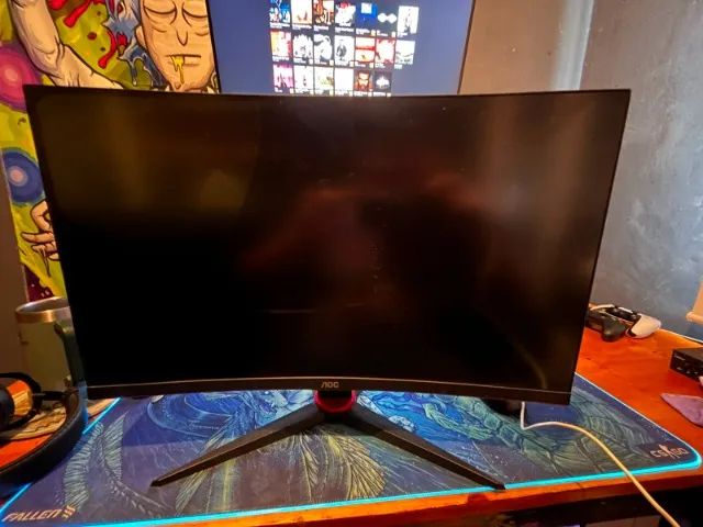 Monitor AOC 27" Curvo (Tela quebrada)