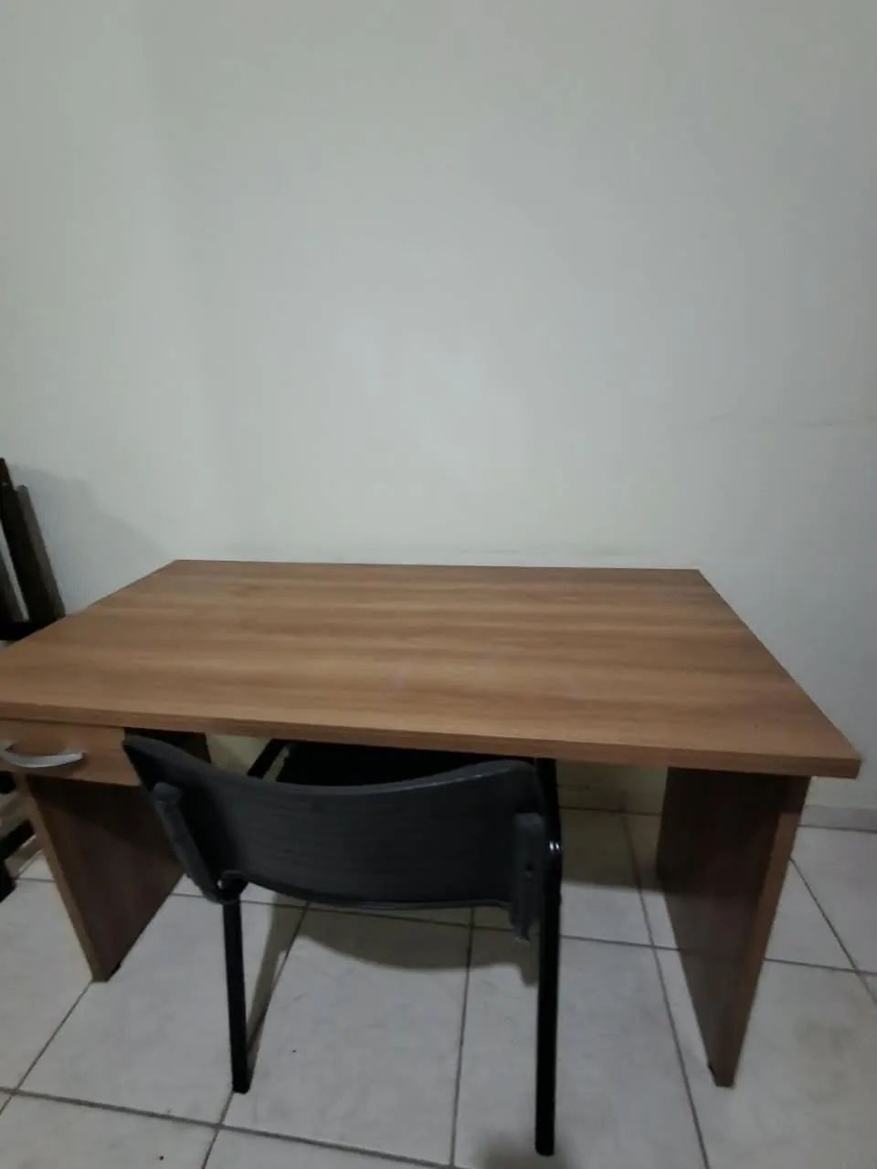 Mesa de estudos  - Foto 3