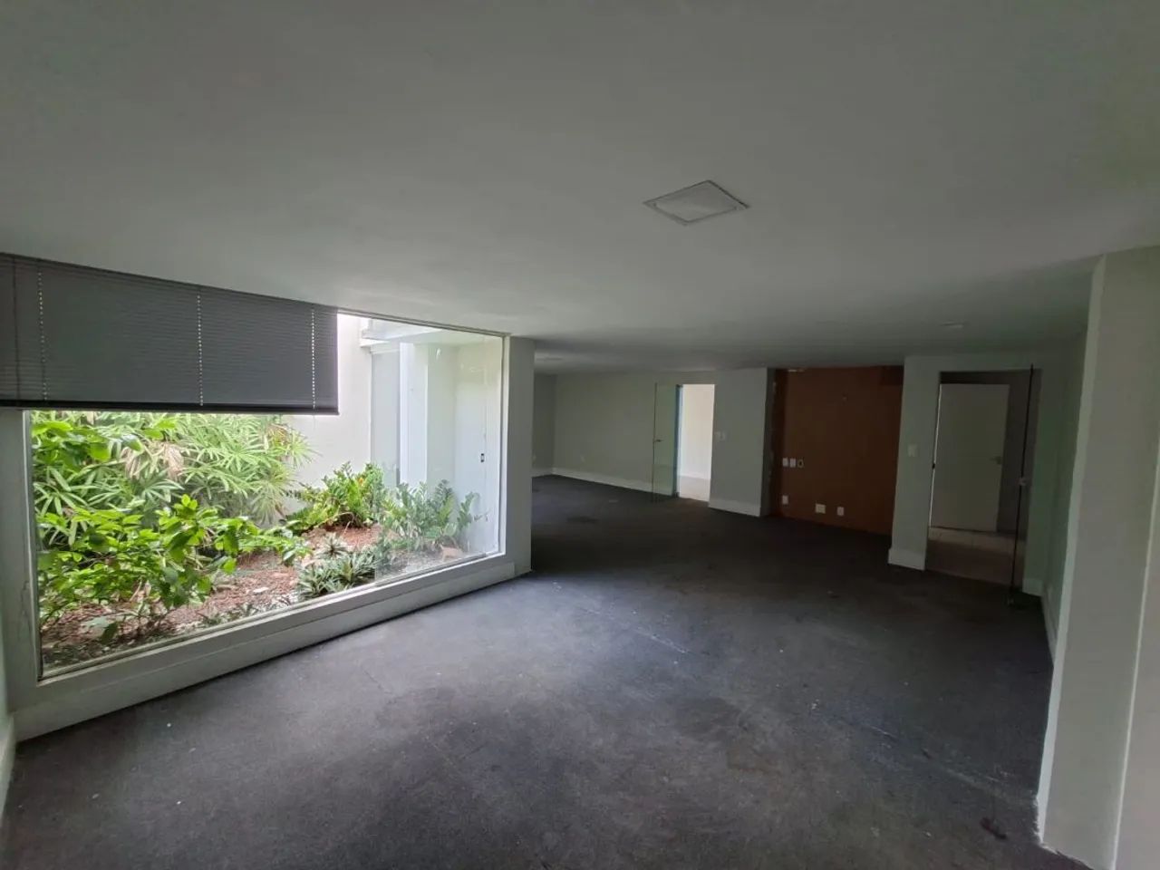 Ponto comercial de aproximadamente 210m² em localização privilegiada na Aldeota. Com 3 sal - Foto 3