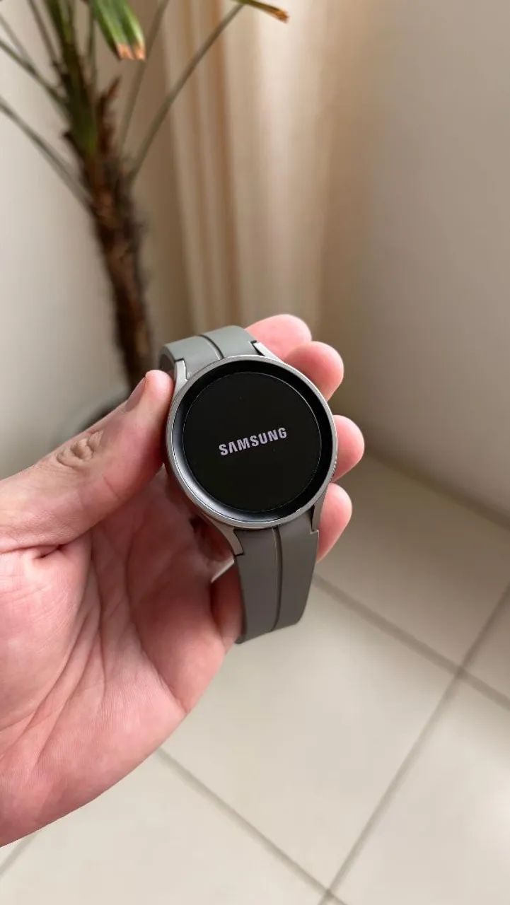 Galaxy Watch 5 Pro Titânio - Foto 2