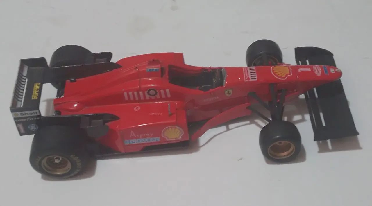 Ferrari F1 maisto 1996 - Foto 4