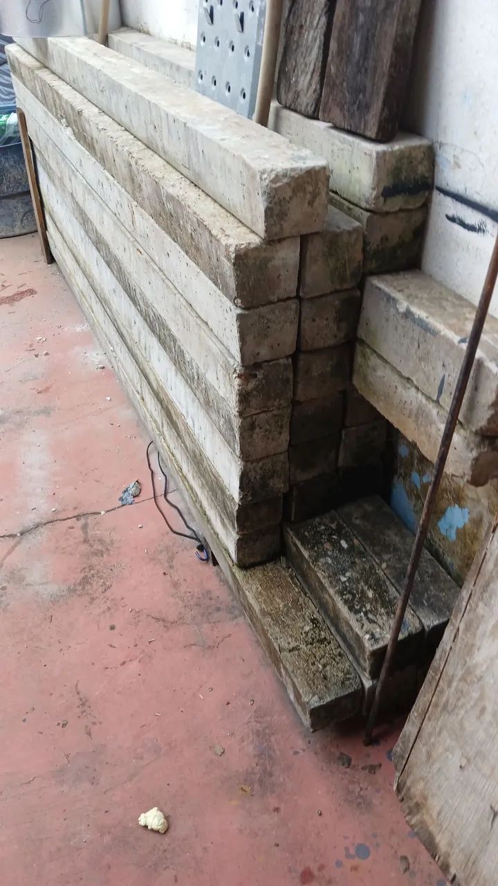 Estacas de cimento para cerca - Foto 2