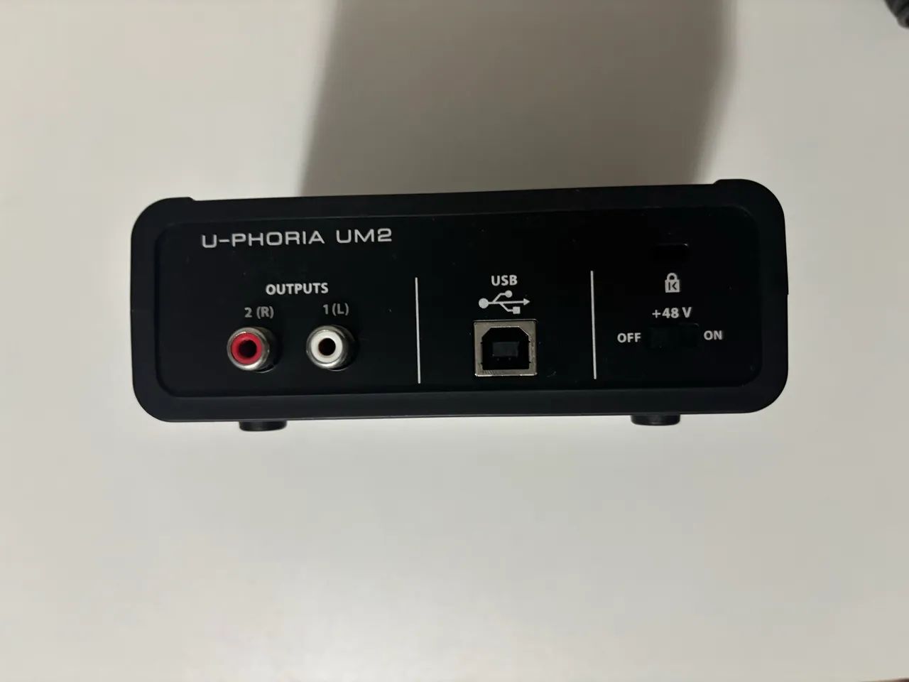 VENDO INTERFACE DE ÁUDIO BEHRINGER UM2 - Foto 2