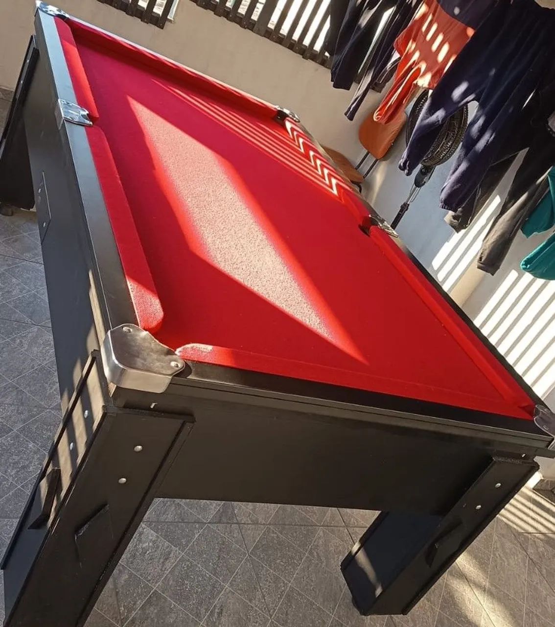 Vende-se  mesa de sinuca 