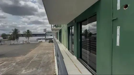 Prédio para venda no bairro Calungá com mais de 48 salas. - Foto 2
