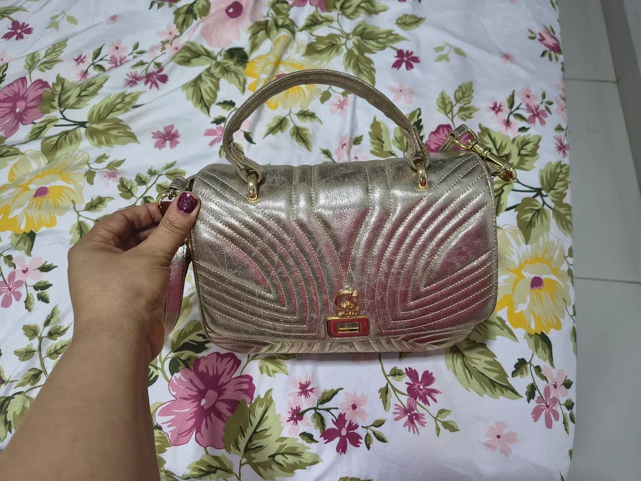 Vende-se esta bolsa original Carmen Steffens 