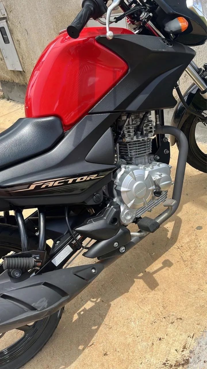 YAMAHA YBR 125i factor - Foto 3