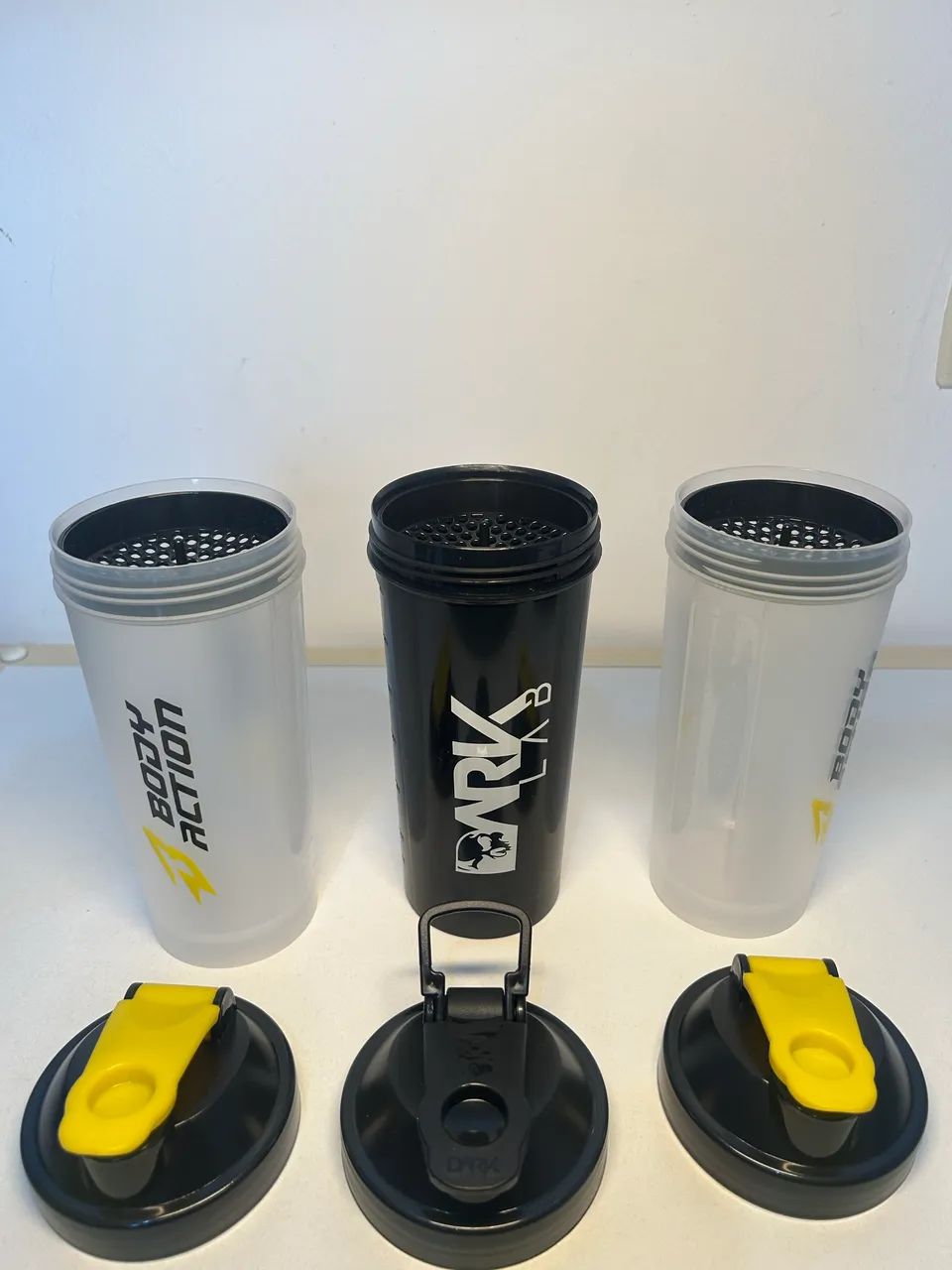 Kit com 3 Coqueteleiras 600ml Body action e Dark lava - Foto 3