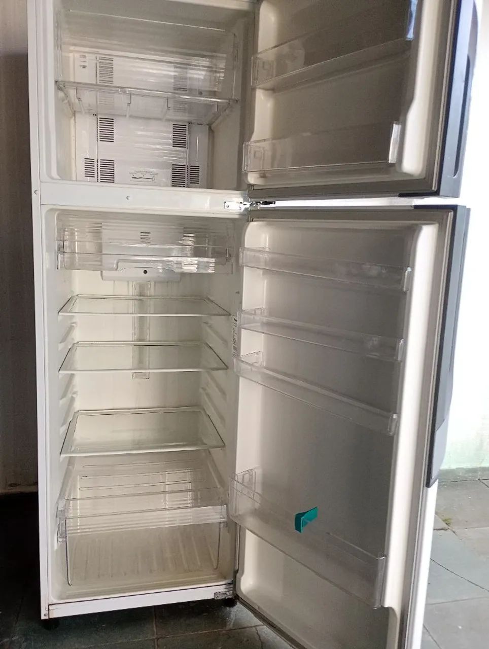 Panasonic Frost Free 380L - Foto 5
