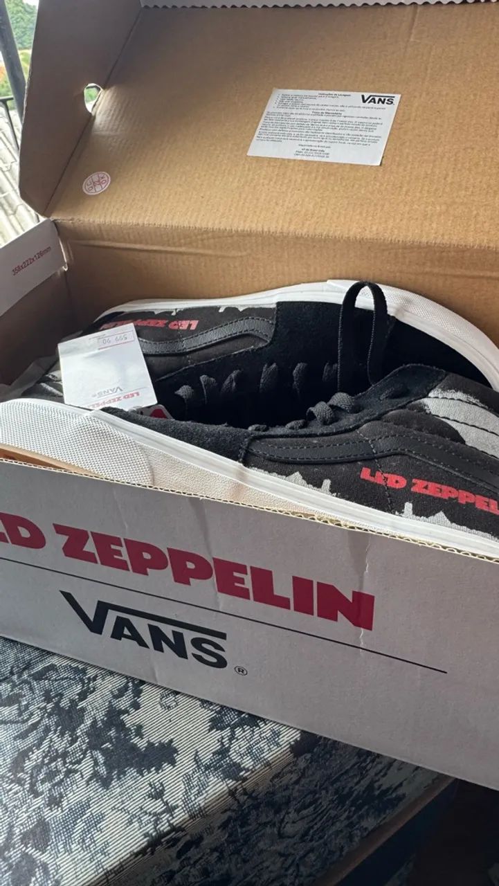 Tênis vans led zeppelin 599.00 - Foto 2