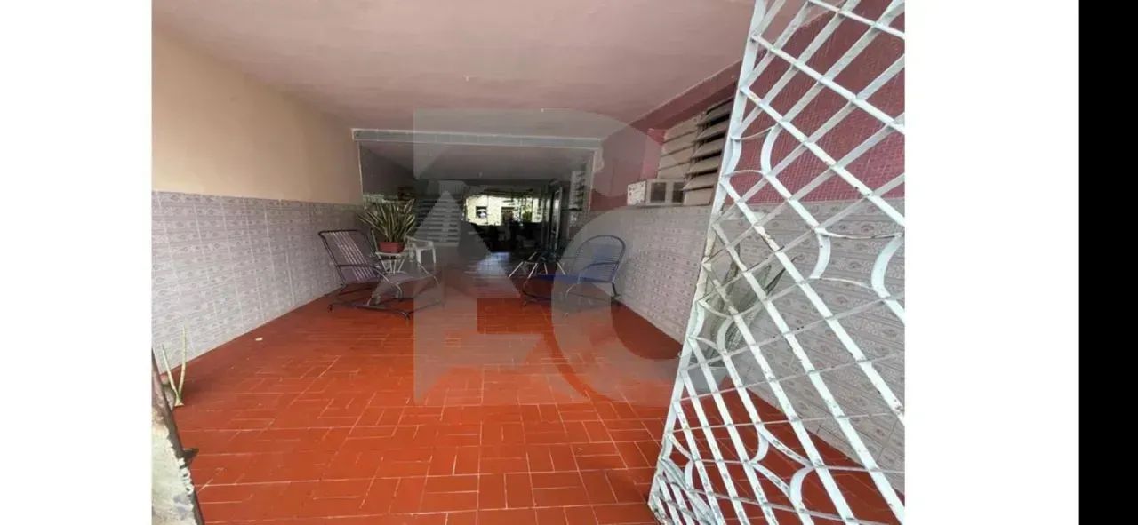 Casa Ampla com Garagem para Até 5 Veículos e Suíte no Getúlio Vargas - Foto 2