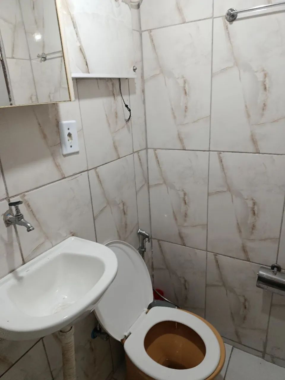 Quitinetes e quartos "Vila Izabel" - Foto 4
