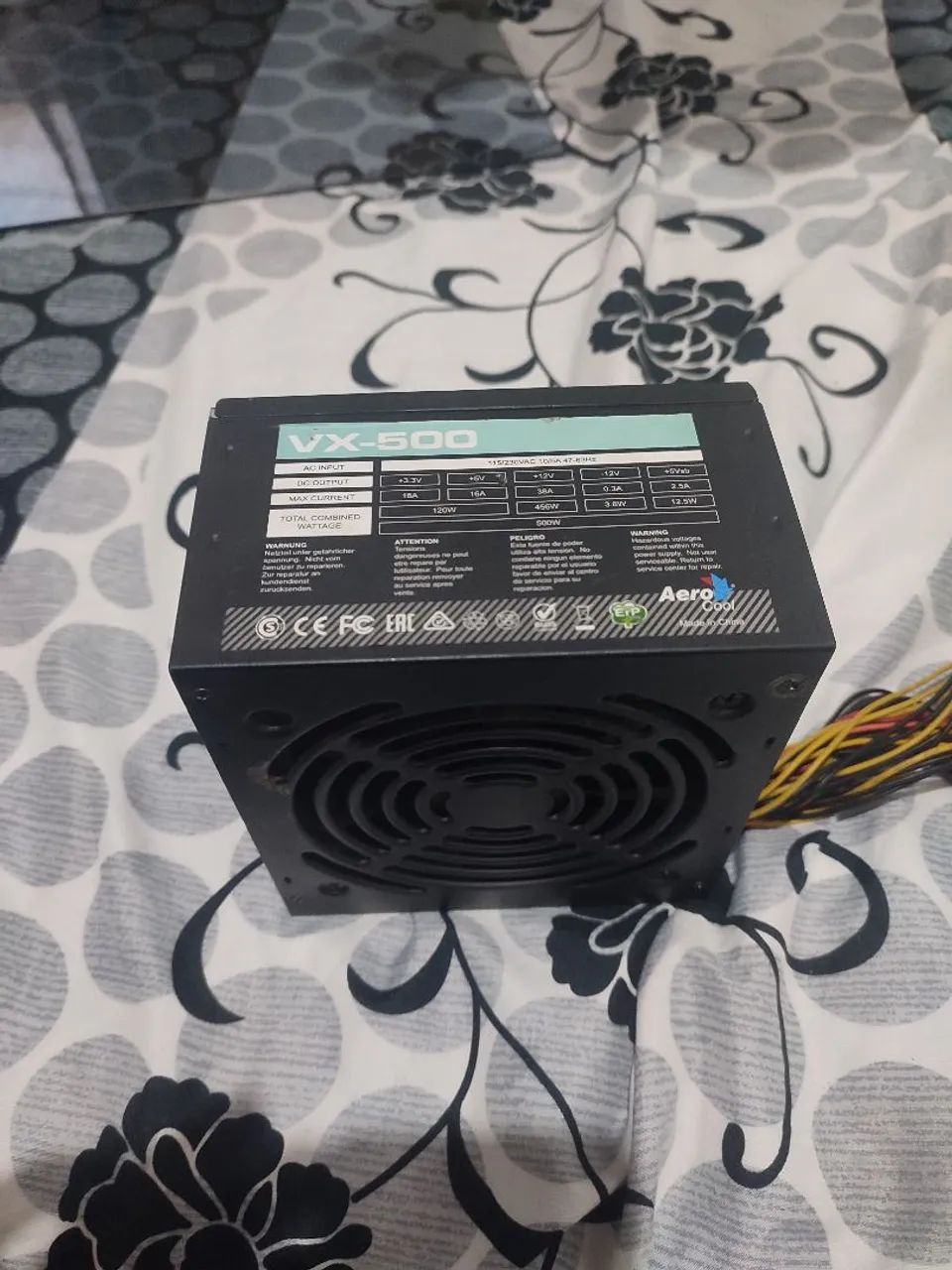 Vendo fonte de PC 500w 