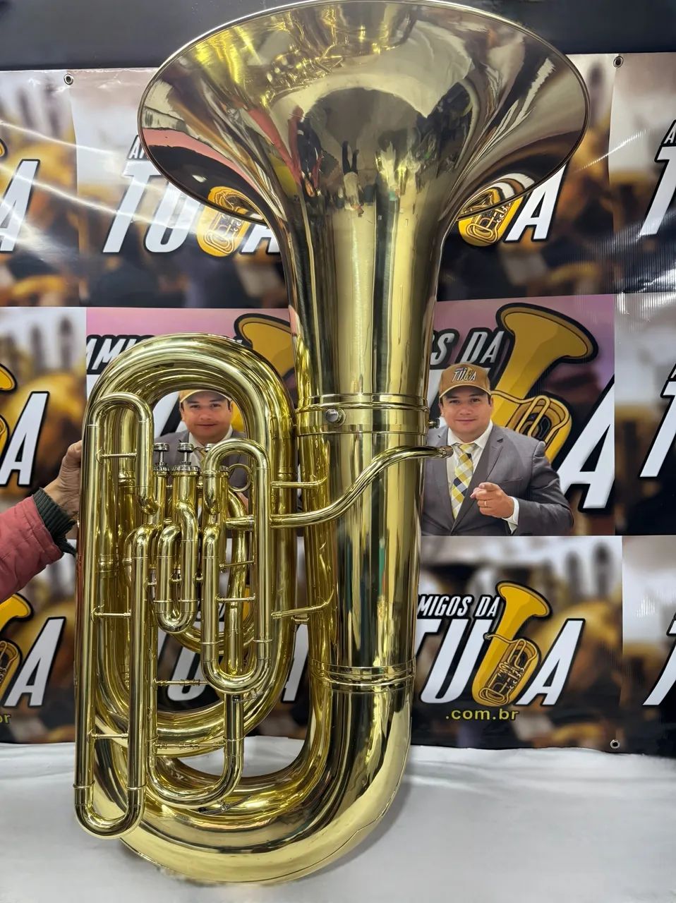 Tuba CONN 21J - Foto 2