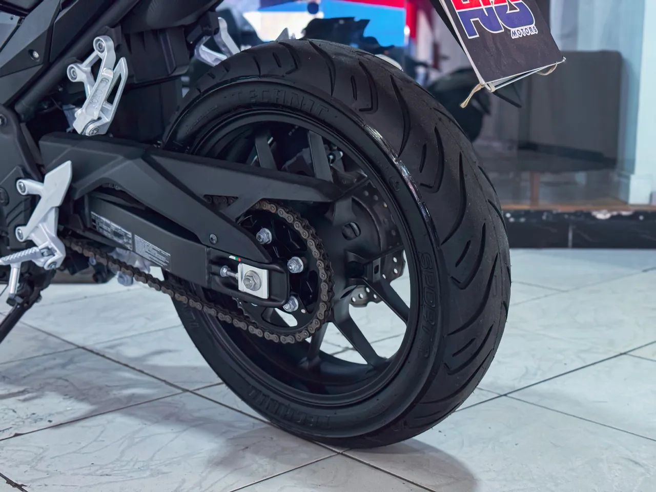 HONDA CB 500F ABS 2024 - COR EXCLUSIVA - Foto 12