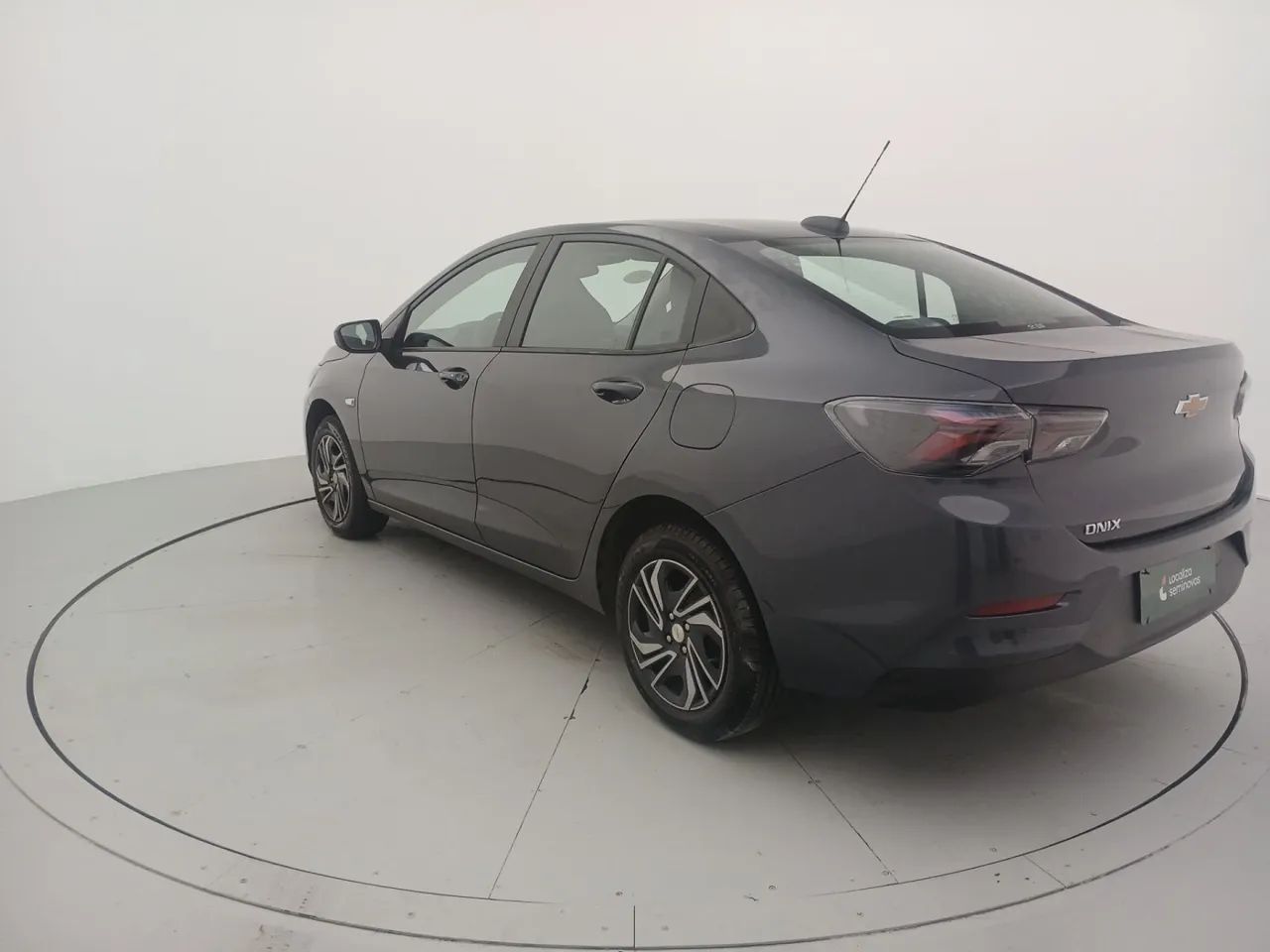 Chevrolet Onix Activ 1.4 8V Flex Aut. 4P, foto 3 de 18